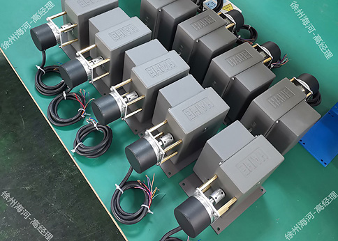 閘位計與閘門機械限位開關同軸連接成一體 閘位計與閘門機械限位開關同軸連接成一體